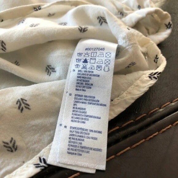 Forever 21 sz S 3/4 Sleeve Lightweight Blouse - Picture 4 of 5